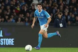 登哥啊，人家秋雅结婚，你搁这又蹦又跳的