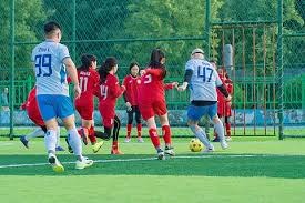 愿无大碍！英冠查尔顿vs朴茨茅斯因看台球迷昏迷不醒腰斩