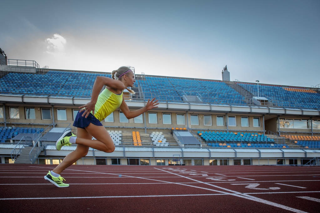 精彩！东港区中小学生羽毛球比赛圆满收官！！
